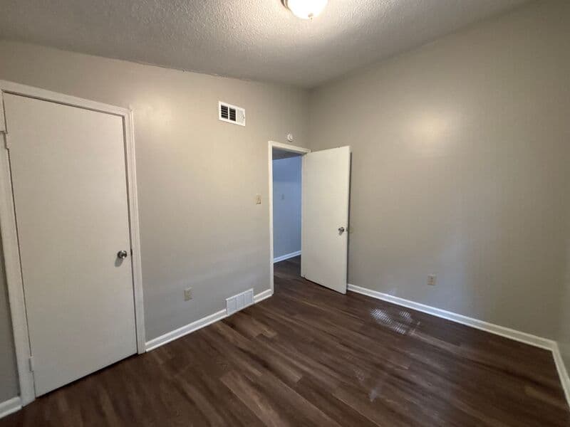 Memphis House: 3911 Ajanders Dr