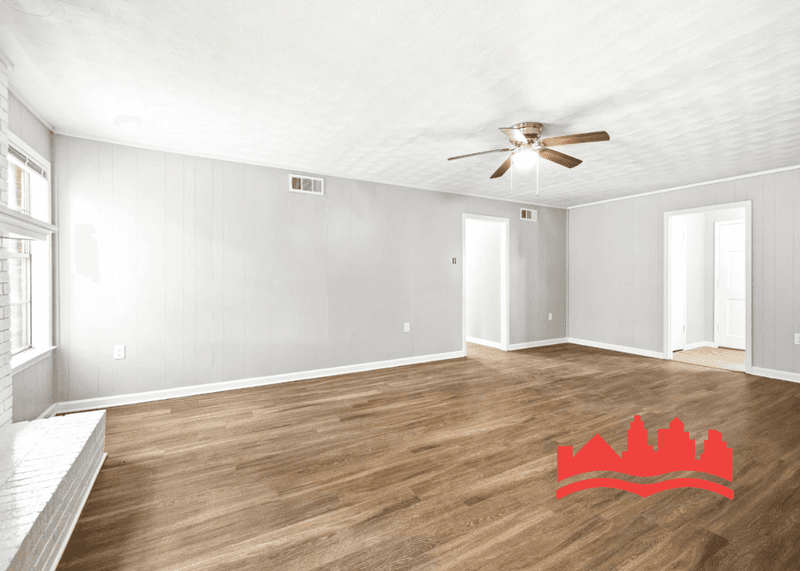 Memphis House: 5217 Bruton Ave