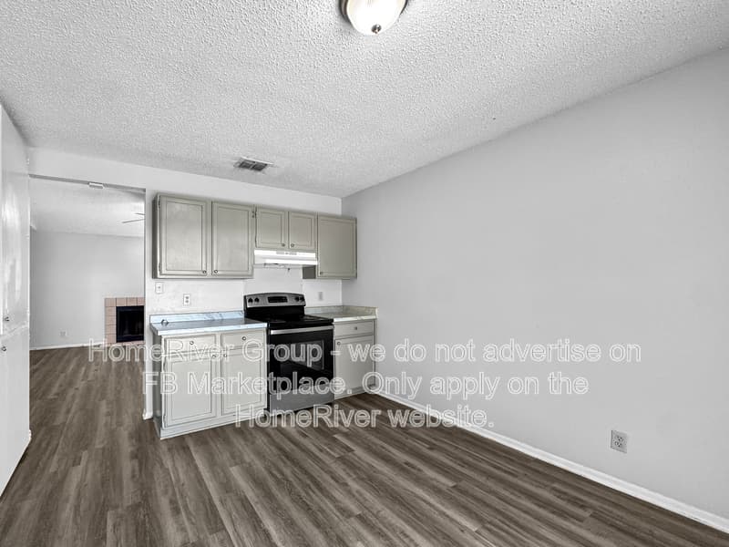 San Antonio House: 9759 Hidden Brk
