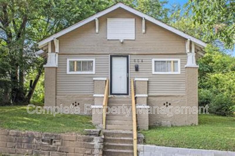 Birmingham House: 604 5th Way