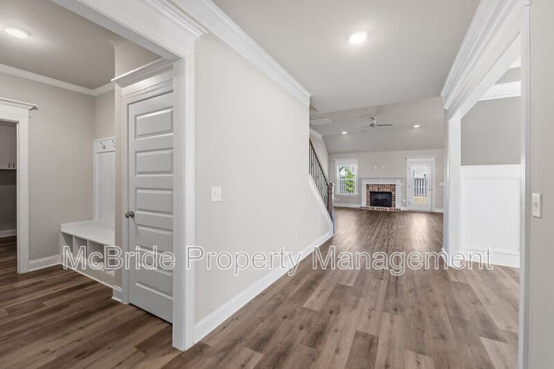 Evans House: 3031 Rosewood Drive