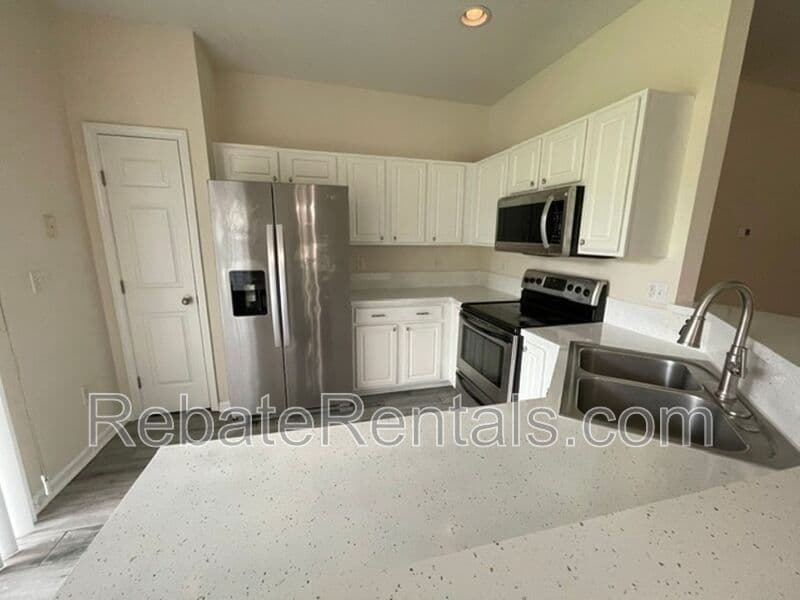 Jacksonville Townhome: 4847 Parkhurst Place
