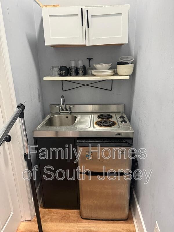 Philadelphia Apartment: 1432 N Broad St