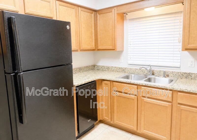 Lakeland Condo: 7704 Chase Rd