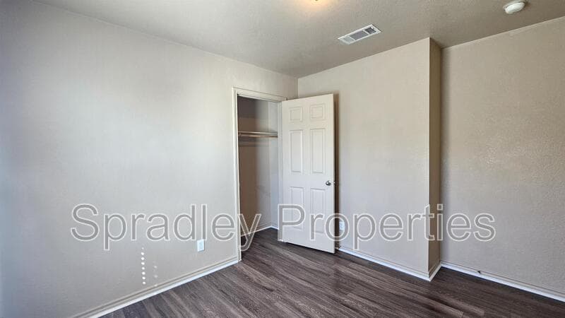 Temple Condo: 609A Moody Ln