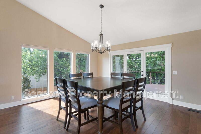 Redding House: 1688 El Capitan Dr