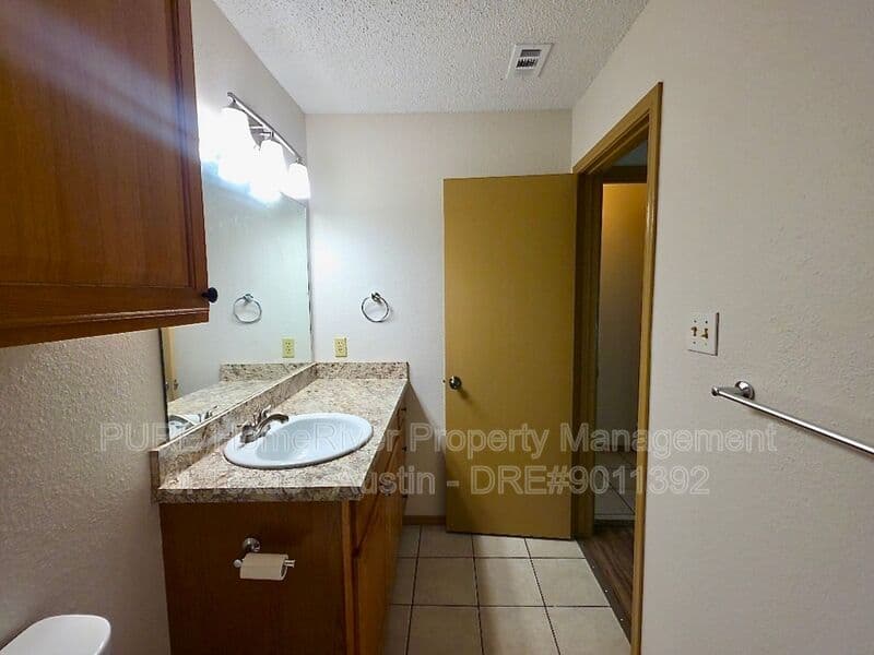 Round Rock Condo: 1015 Woodlief Trl