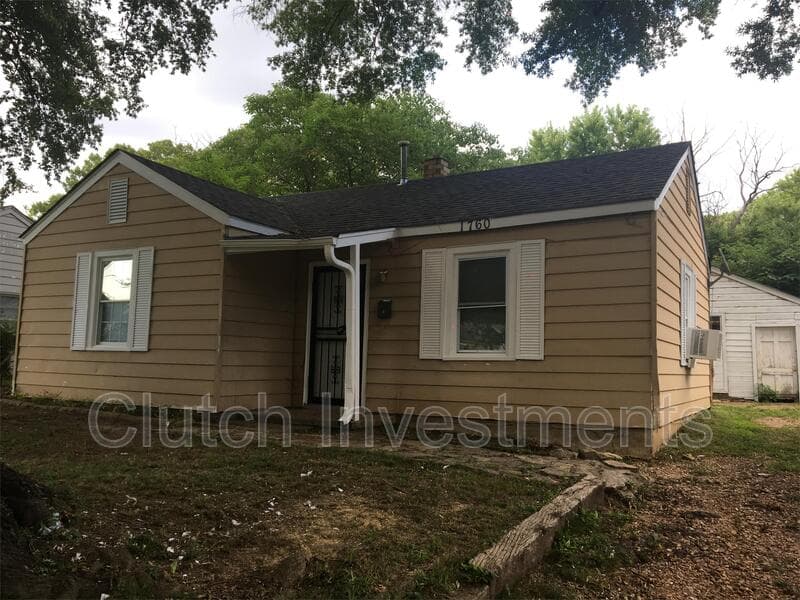 Memphis House: 1760 Walter