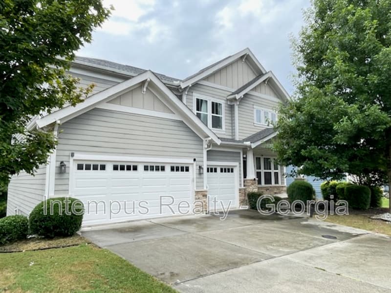 Powder Springs House: 3816 Thackary Dr