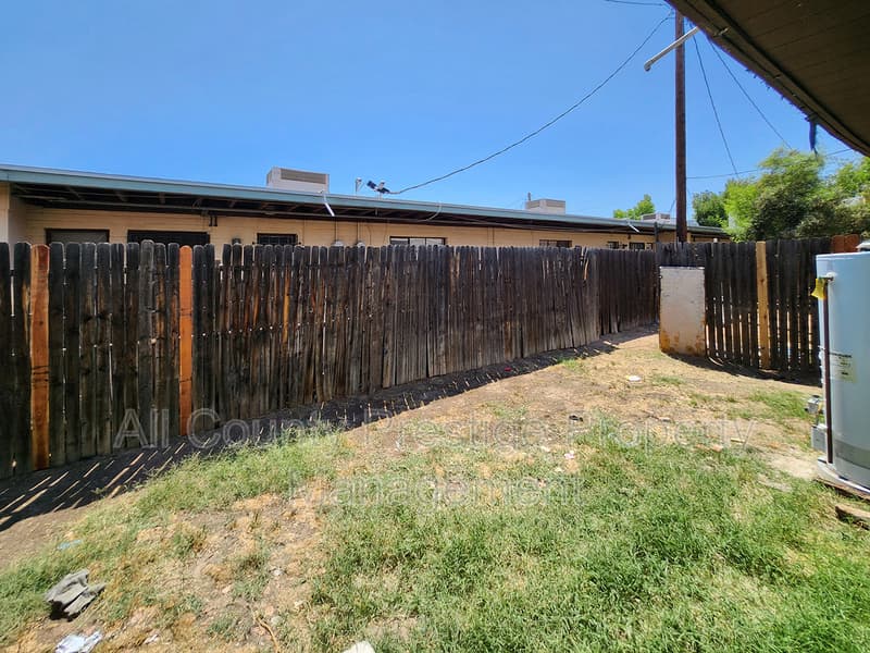 Phoenix Condo: 1915 E Osborn Road
