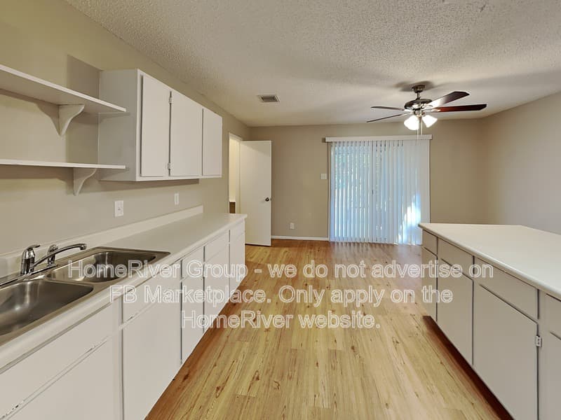 San Antonio House: 10206 Eagle Blf