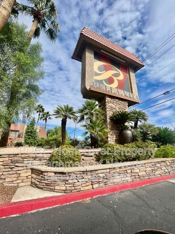 Las Vegas House: 5140 Indian River Dr