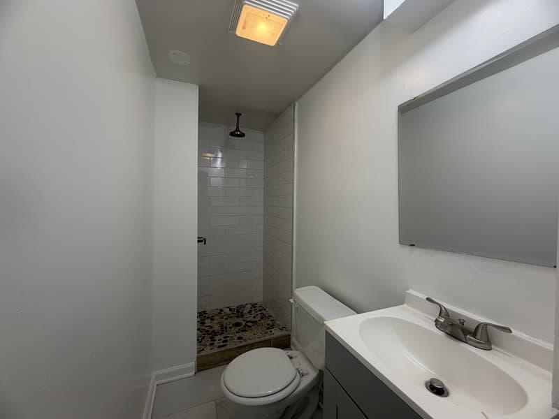 Independence House: 1208 South Mayview Avenue
