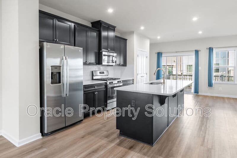 Hanover Townhome: 7850 Brandy Station Road