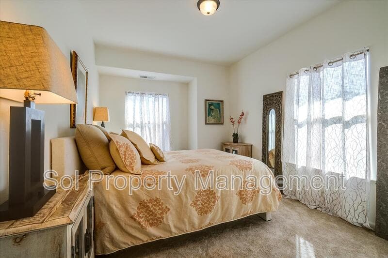 Santa Cruz House: 3370 Houts Drive