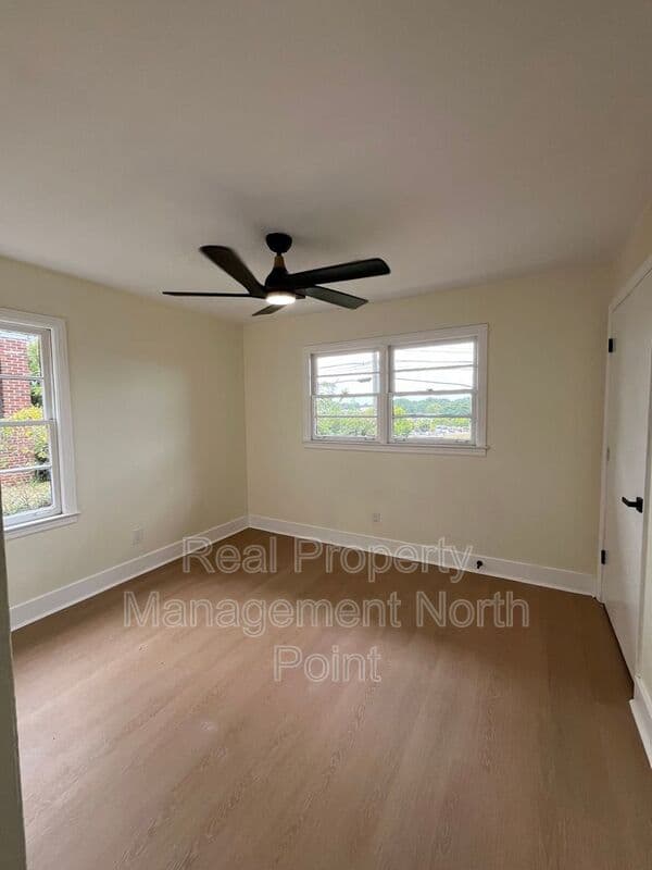 Atlanta House: 1645 Metropolitan Pkwy SW