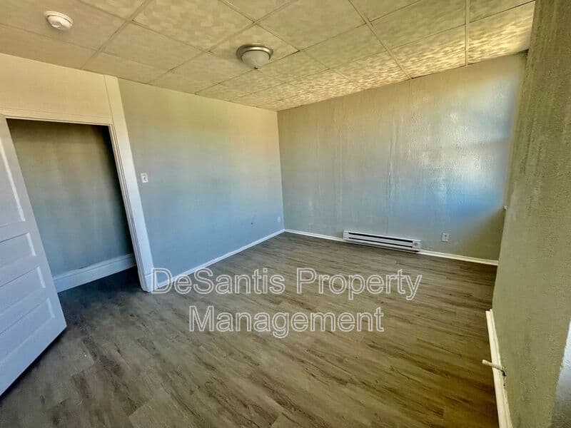 Homestead Condo: 810 Amity Street