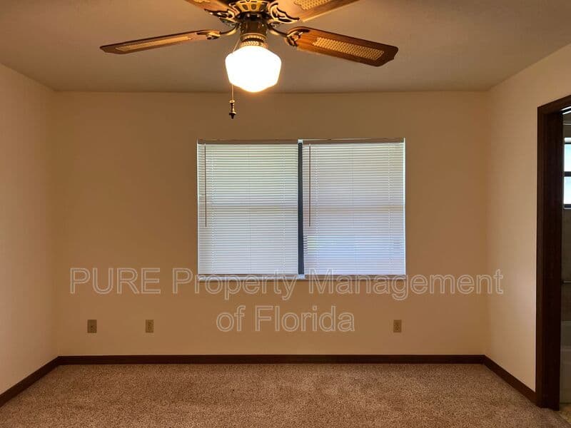 Ocala House: 3242 NE 32 Avenue
