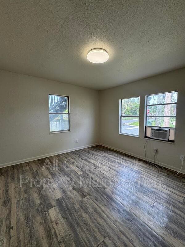 Lakeland Condo: 602 Emma St.
