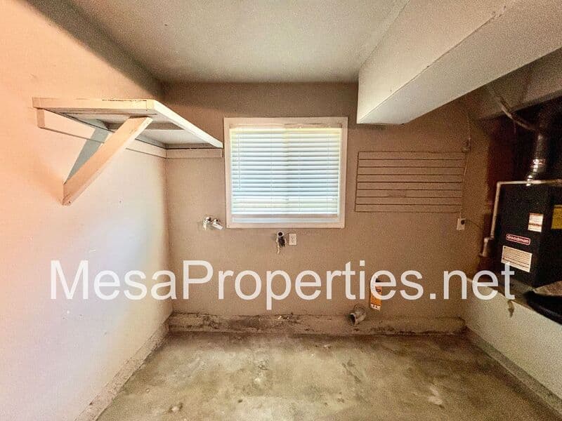 Ontario Condo: 1749 E Fairfield Ct