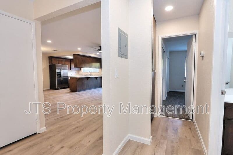 Citrus Heights Condo: 5512 Mike Arthur Ct