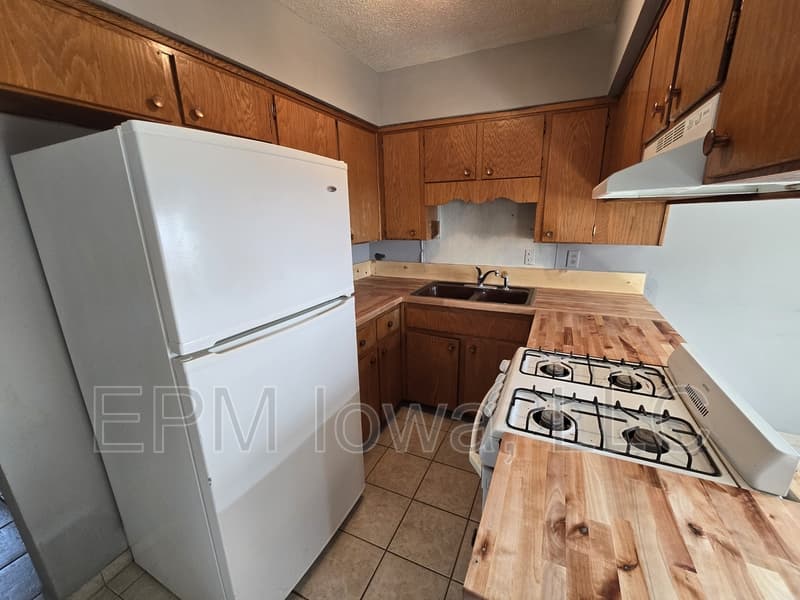 Waterloo House: 811 West 3rd Street #2