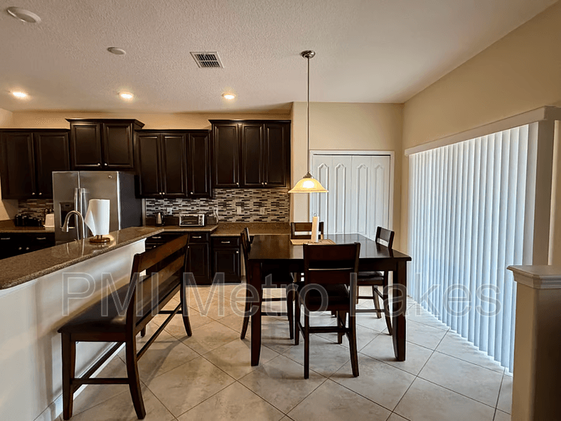 Kissimmee House: 4309 Summer Breeze Way