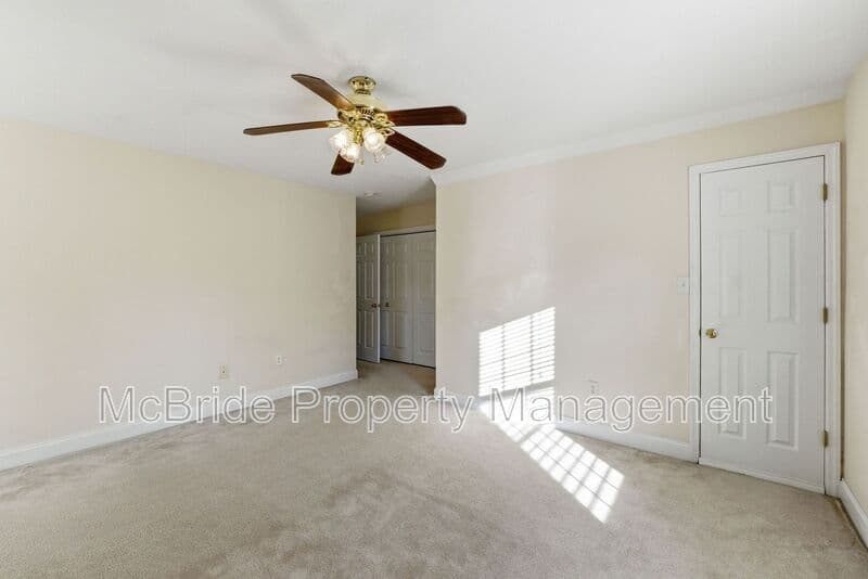 Evans House: 330 Gardenia Drive
