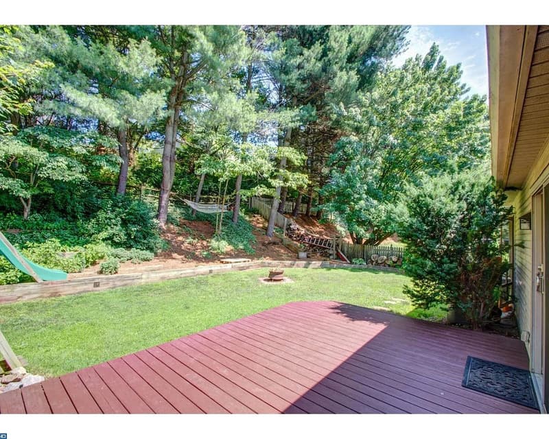 Hockessin House: 25 Winding Hill Drive