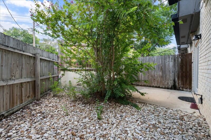 Austin Condo: 1703 Coronado Hills Drive