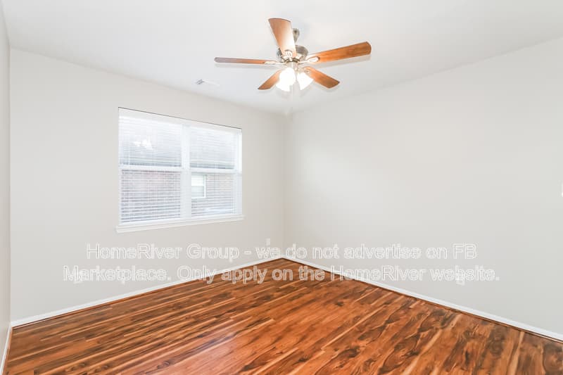 Fresno House: 2131 Chelsea Vale Dr
