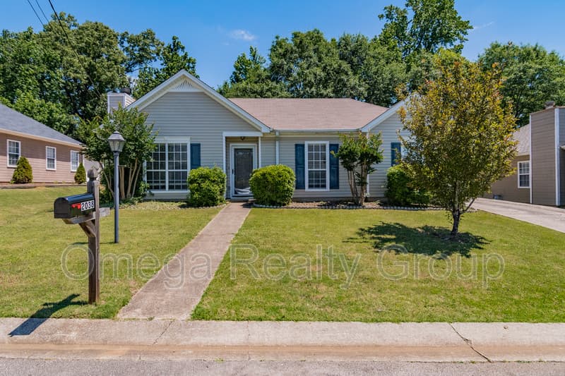 Moody House: 2038 Plantation Pkwy