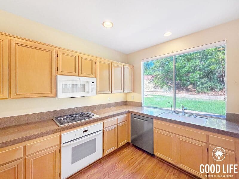 Carlsbad House: 3536 Corte Yolanda