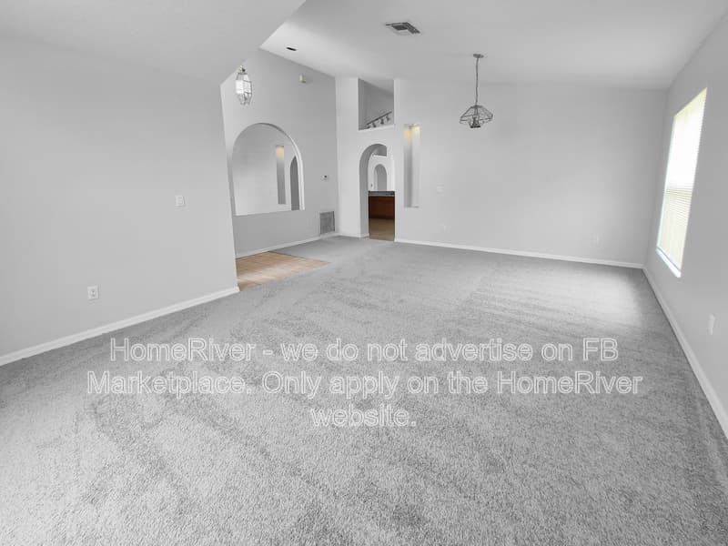Valrico House: 2549 Siena Way