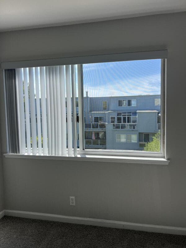Redondo Beach Condo: 210 The Village