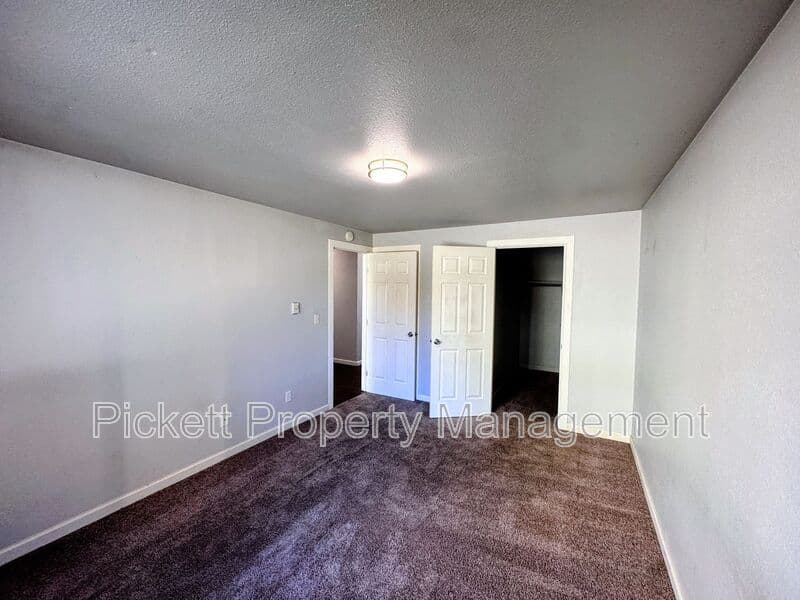Bremerton Condo: 1132 Scott Ave