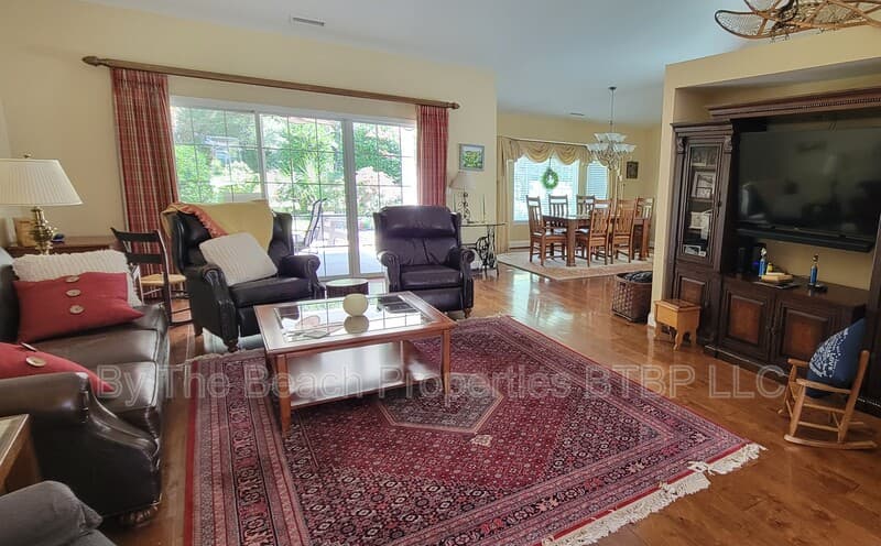 Murrells Inlet House: 9596 Indigo Creek Boulevard
