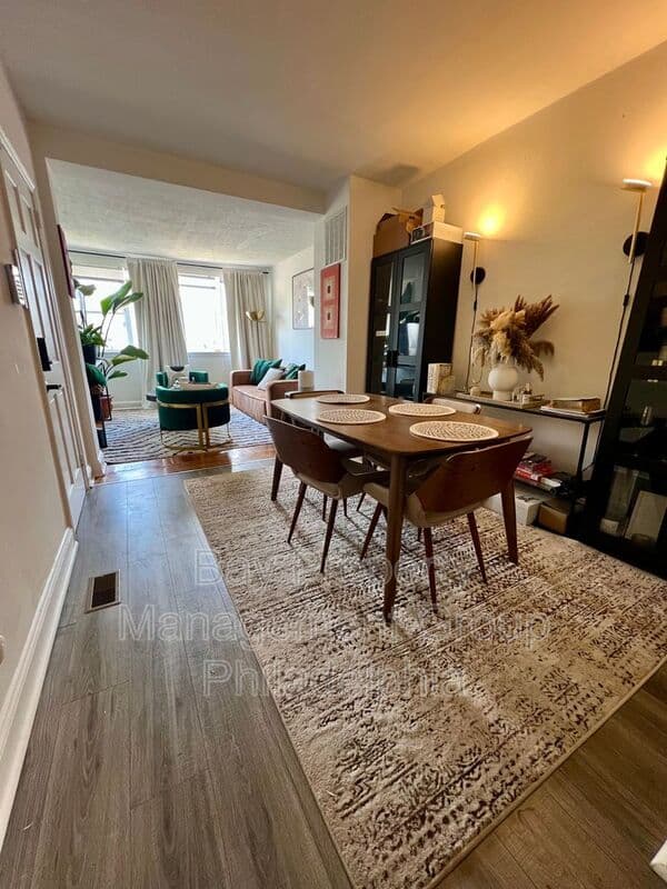 Philadelphia Condo: 5411 W Berks St