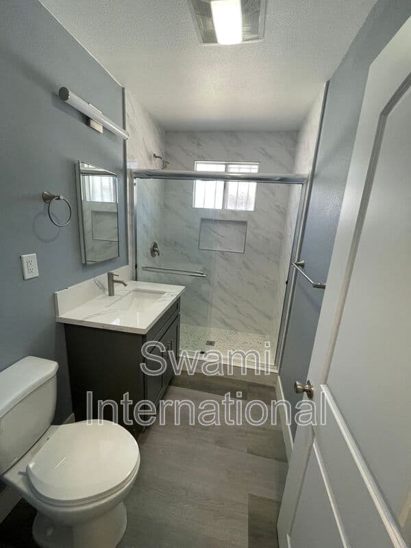 Los Angeles Condo: 1031 W. 102nd St.