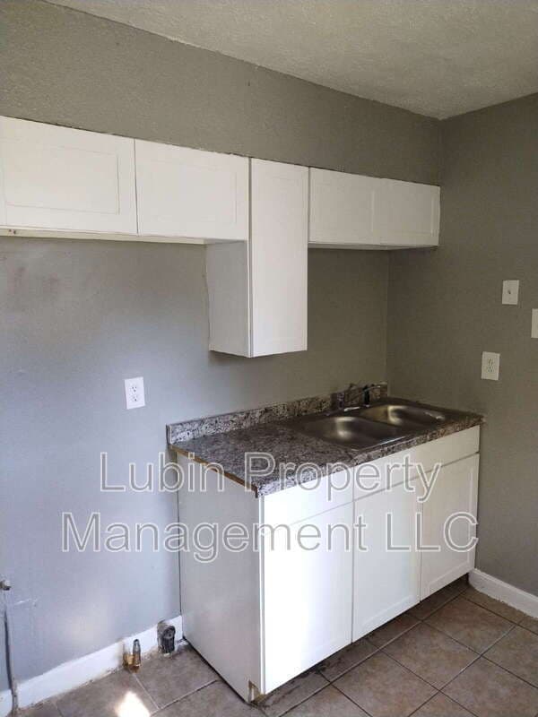 Memphis House: 1207 Cannon St