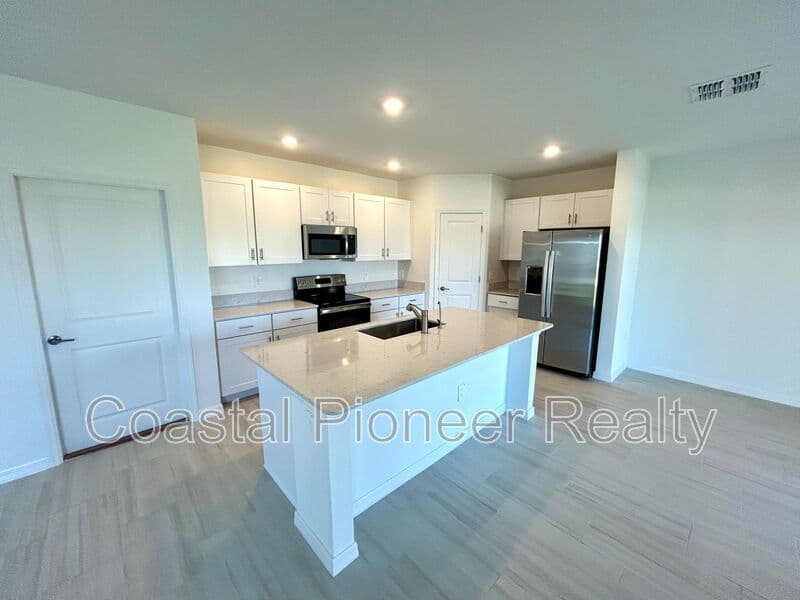 San Antonio House: 11708 Radiant Shore Loop