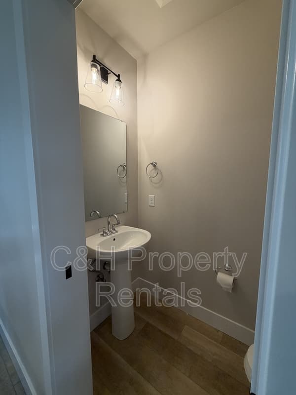Billings Condo: 6105 Elysian Road, Unit 101