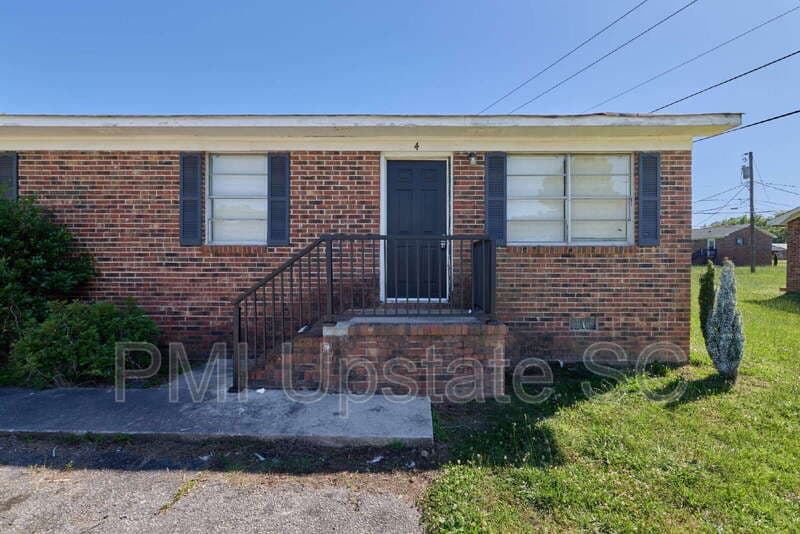 Honea Path Condo: 700 Brook Street