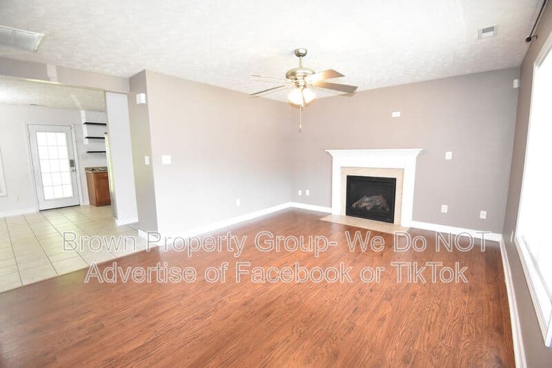 Spring Lake House: 165 Pender Rd