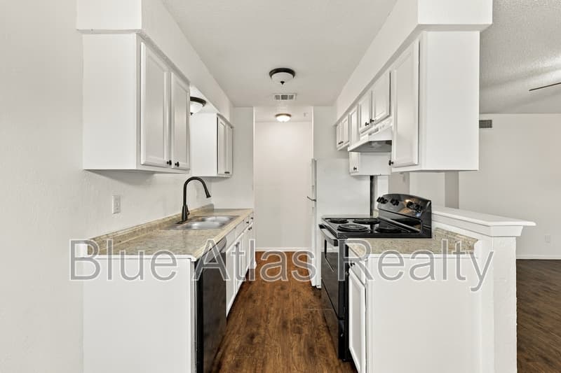 Haltom City Condo: 5104 Herrick Court - C