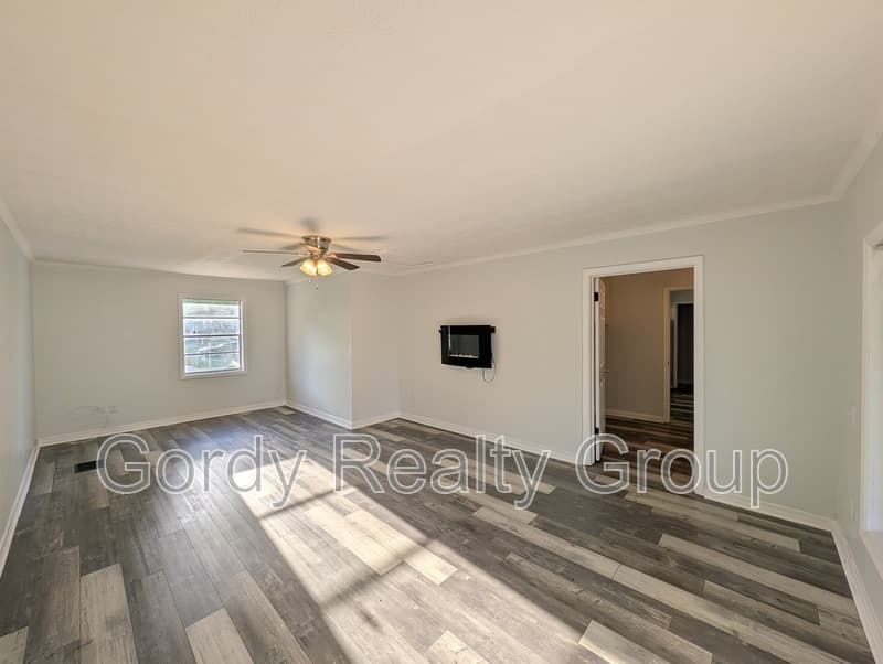 Marianna House: 2994 Madison Street