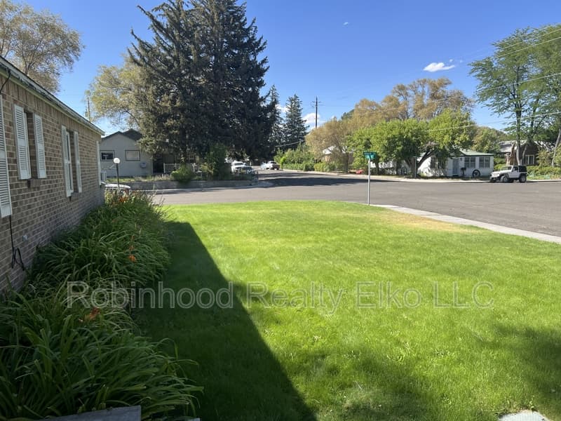 Elko Condo: 1183 3rd Street #3