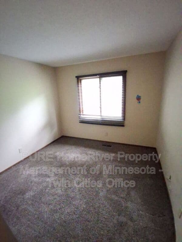 Bloomington Condo: 5231 Balmoral Ln