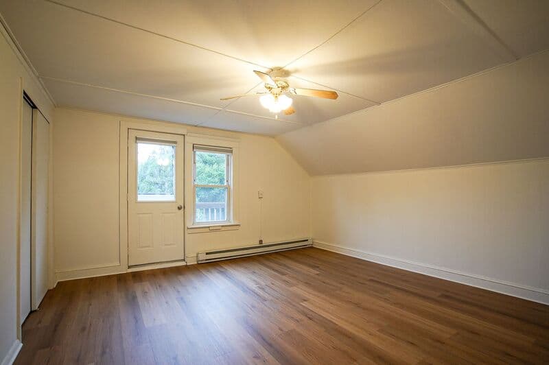 West Springfield Condo: 2385 Westfield St