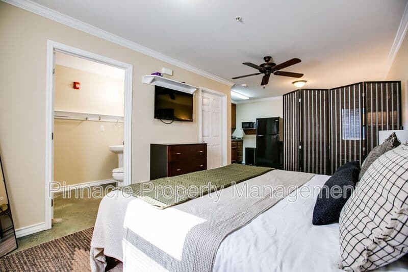 San Angelo Condo: 350 W Avenue L